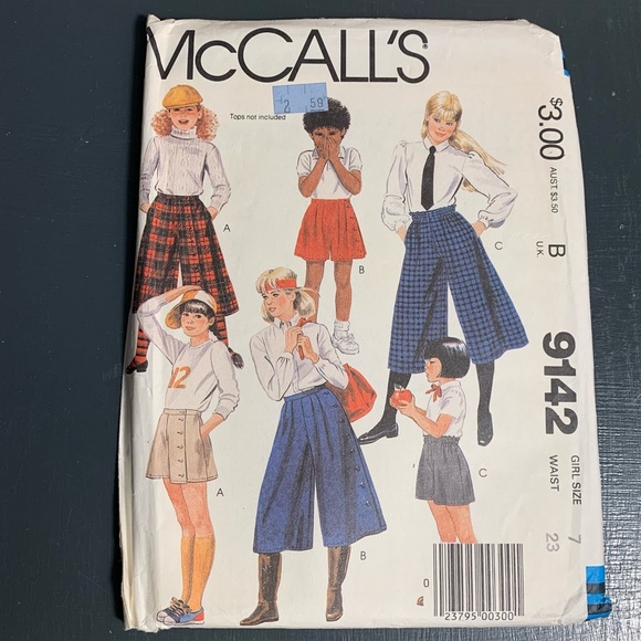 Vintage McCall’s Sewing Pattern Girls Gauchos Culottes Shorts 70s 80s - Picture 1 of 4